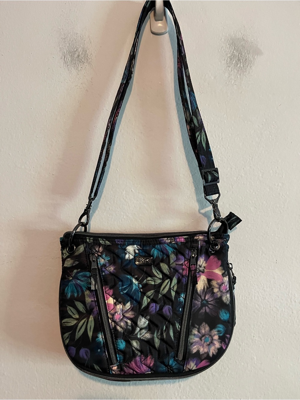 Lug Swivel Bloom Black Floral Purse/Crossbody Cottage Core